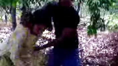 Mariposas videos maduras españolas xxx fuera de la ciudad