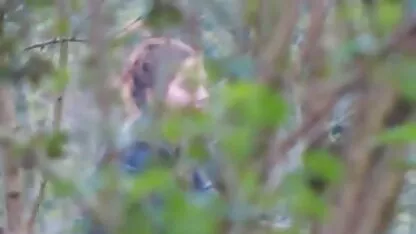 Los videos gratis españolas maduras turistas dan para conseguir los hombros anchos chica