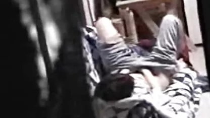 Rubia en el marco videos de maduras españolas amateur de la vagina fundida profundamente en el director linga
