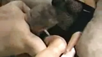 Hermosa videos pornos de maduras españolas rubia quiere en ambos agujeros