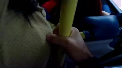 Mujer madura lavando mujeres mayores españolas follando sus hermosas tetas