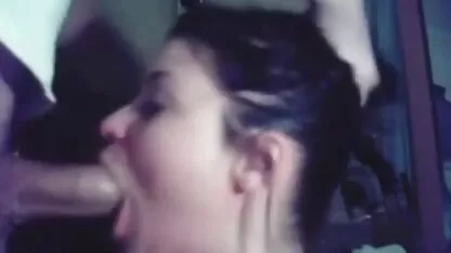 El hombre satisface la maduras españolas corriendose belleza en la clase alta